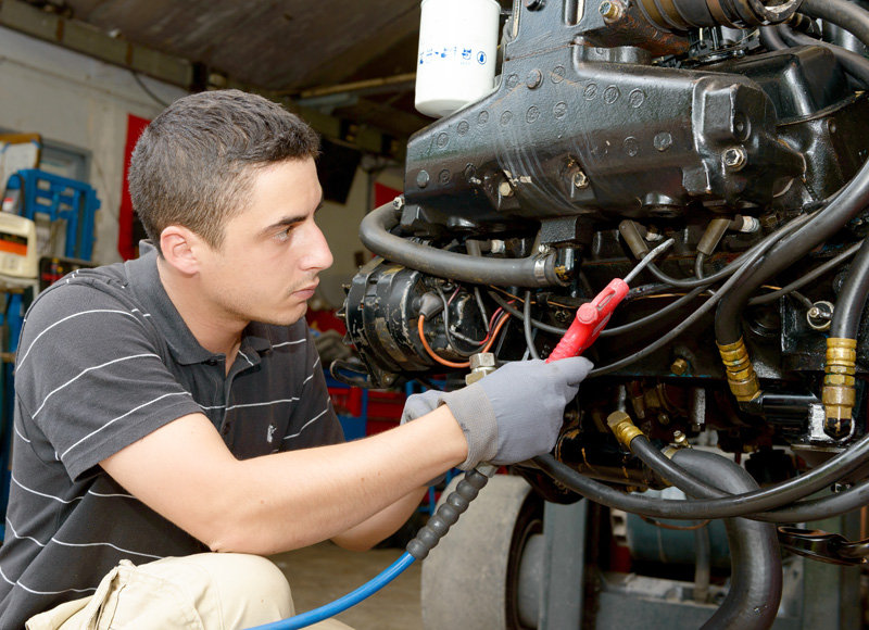 Power Boat Systems Servicing and Repair (Technician) Apprenticeship Mast Academy